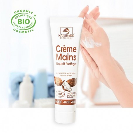 Découvrez cette crème mains à l'aloè vera et au karité dans son format de poche idéal pour se glisser dans votre sac à main